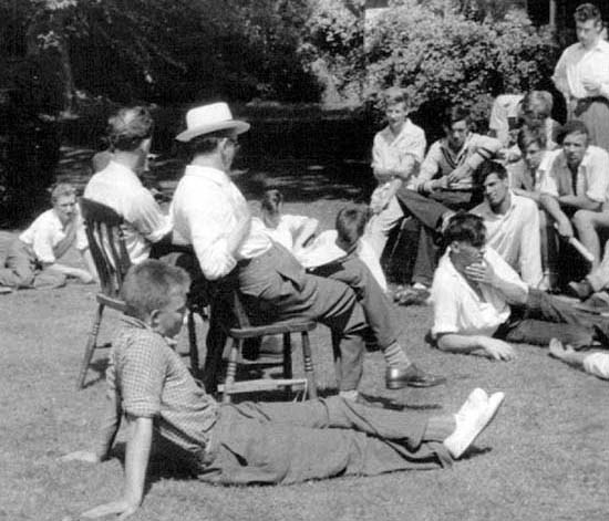 Session on the terrace lawn
